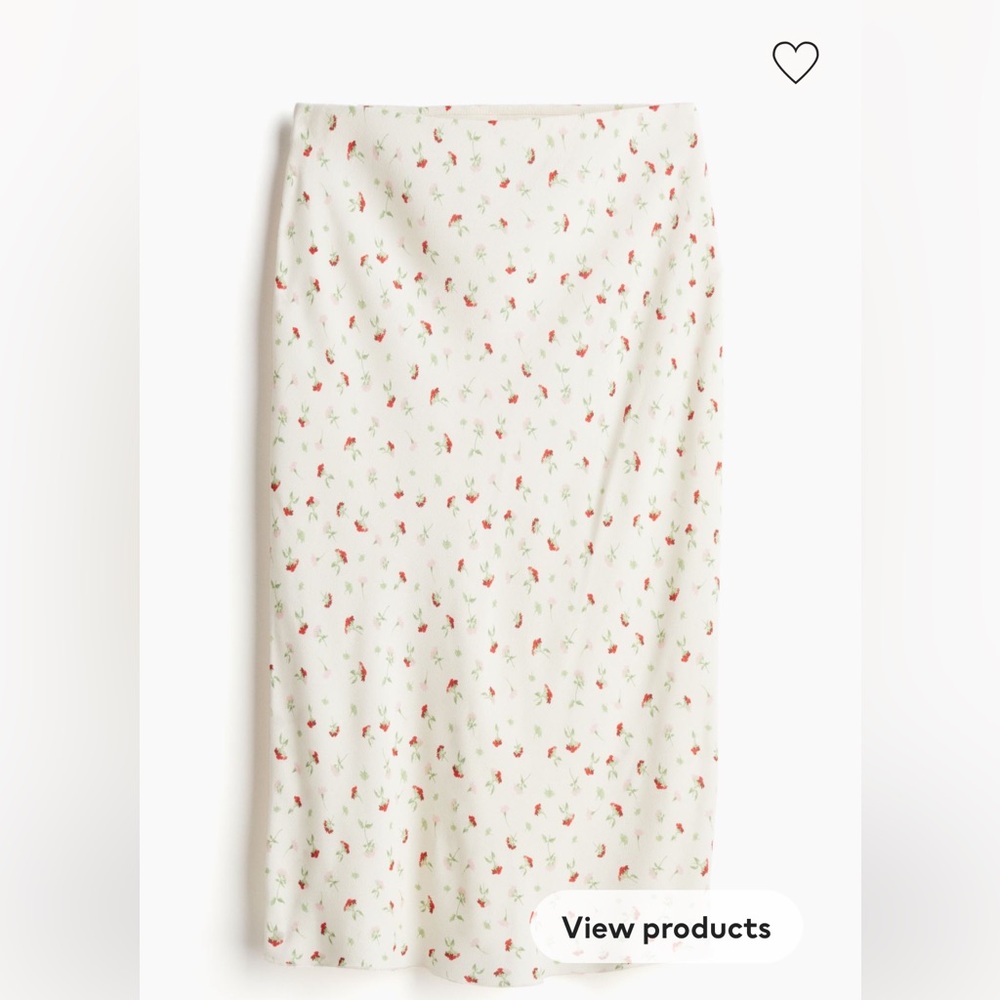 H&M Knee Length Floral Skirt 🌸